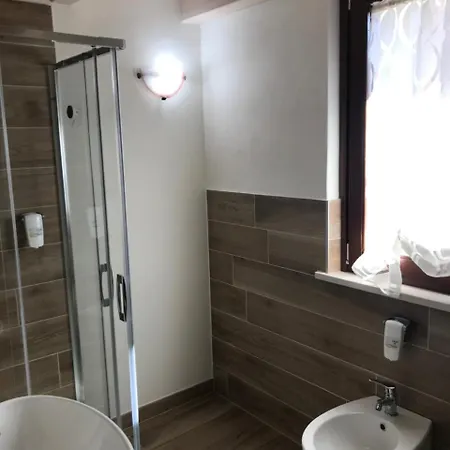 Penzion La Piazzetta Goito (Lombardy)